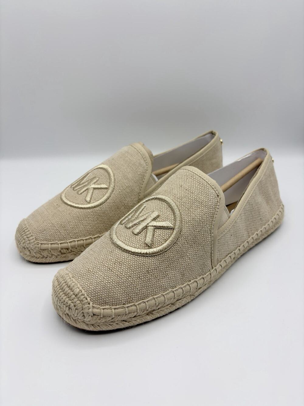 Michael Kors Women's Metallic Hastings Canvas Espadrille Pale Gold Sz 9 New